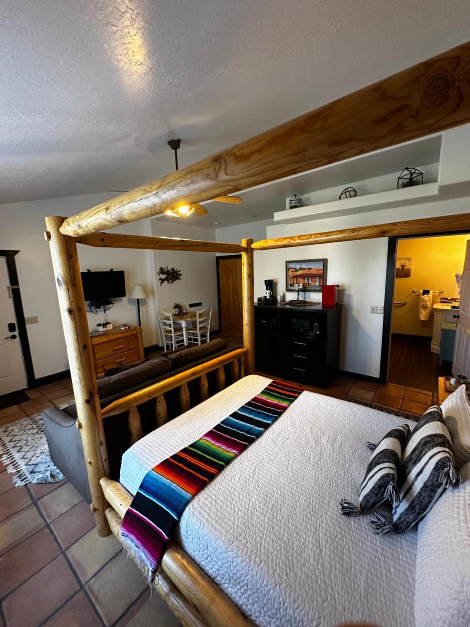 Adobe Rose Boutique Inn Artesia Exterior foto
